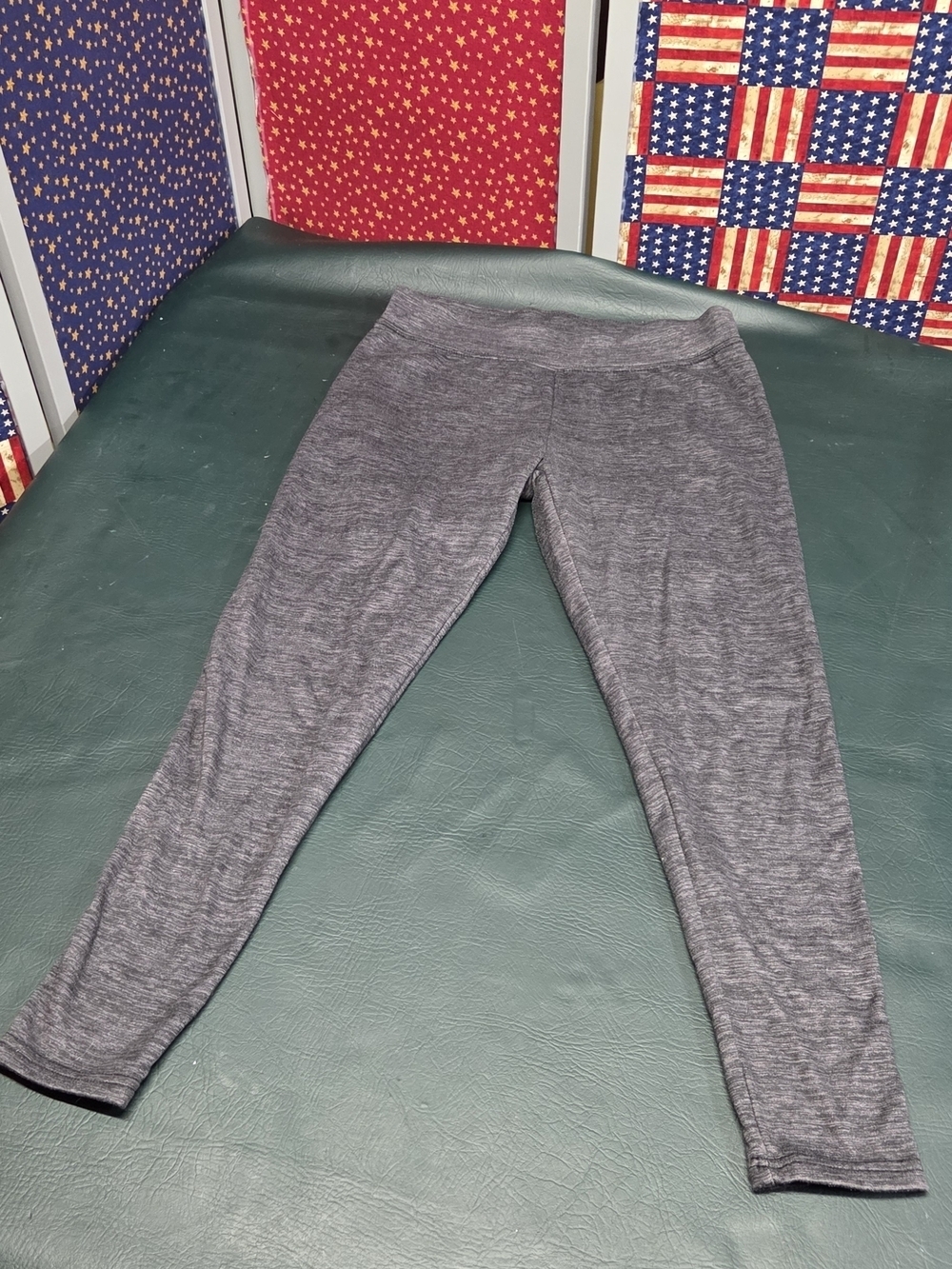 **Faded Glory Light Gray Heather Leggings**